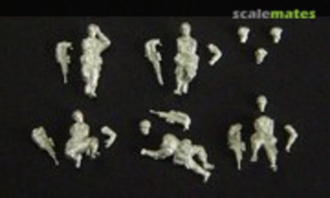 1:72 Modern British Infantry debussing from Warrior (Wee Friends WFM72042)