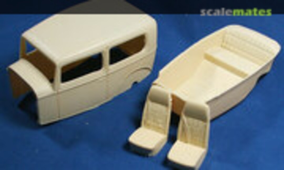 1:25 1932 Ford 2dr Sedan (Star Models )