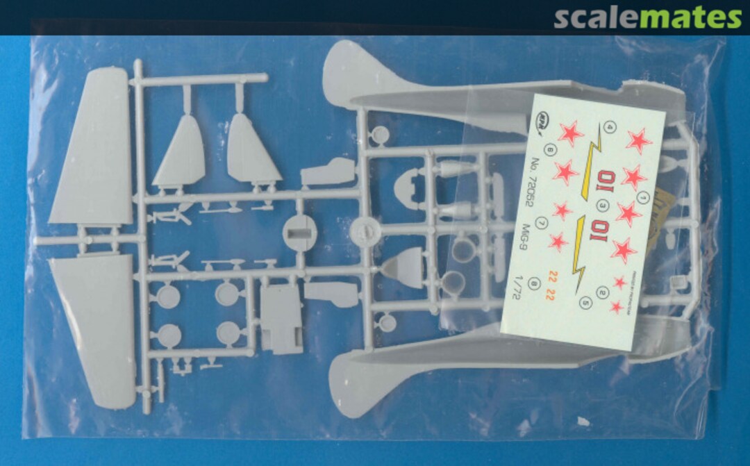 Contents MiG-9 F Fargo 72052 MPM Production