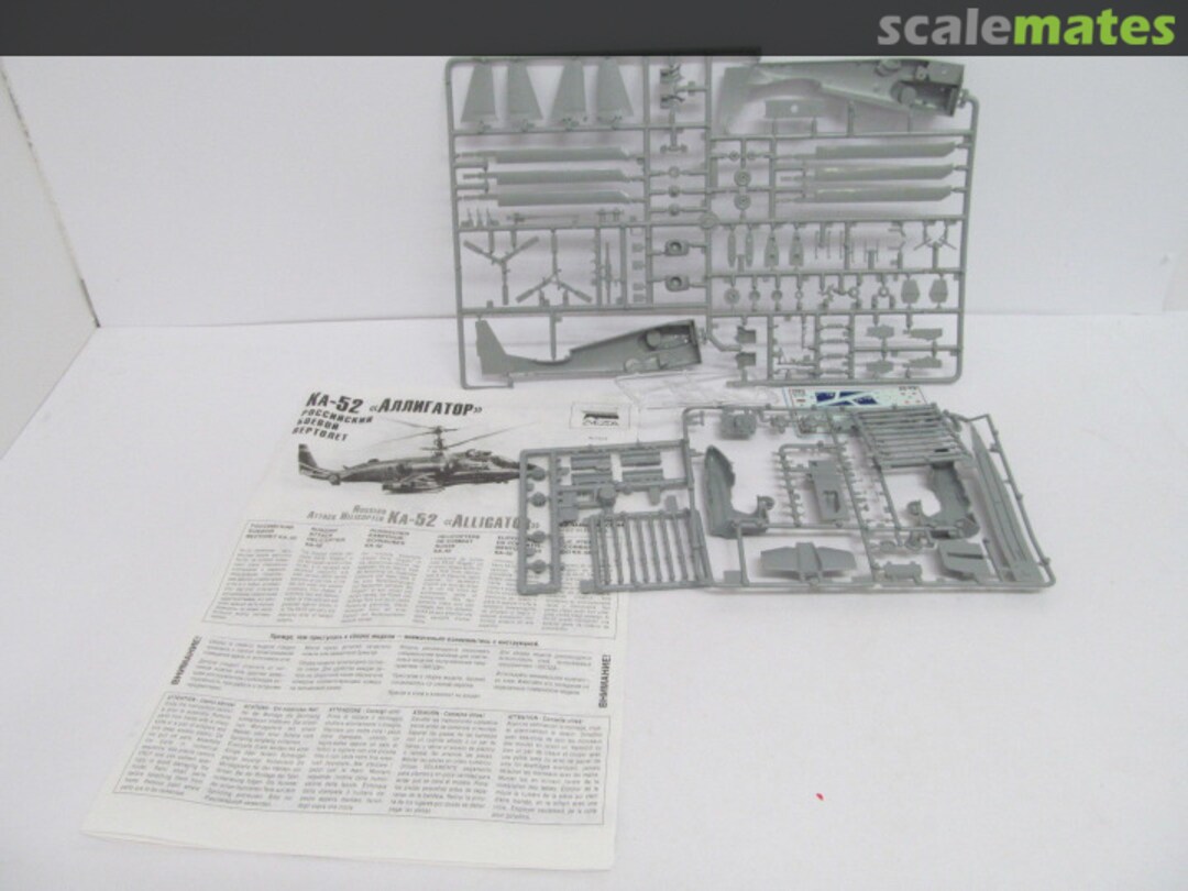 Contents Ka-52 "Alligator" 7224 Zvezda Contents Ka-52 "Alligator" 7224 Zvezda