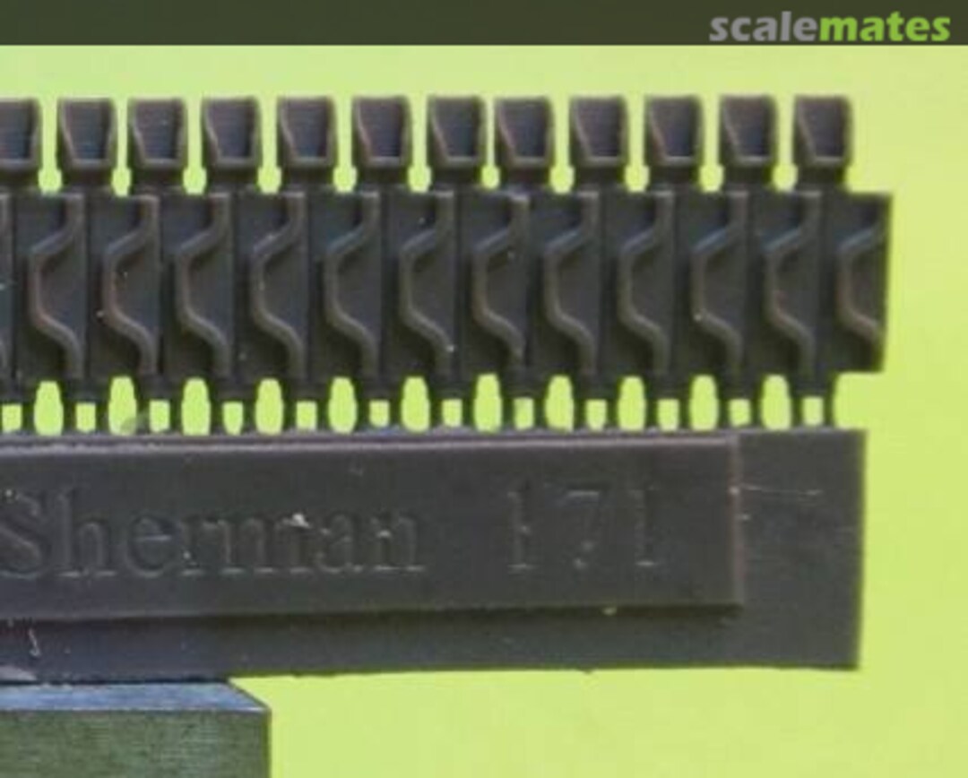 Boxart Tracks for M4 family, T74 with extended end connectors type 3 S72171 OKB Grigorov Boxart Tracks for M4 family, T74 with extended end connectors type 3 S72171 OKB Grigorov