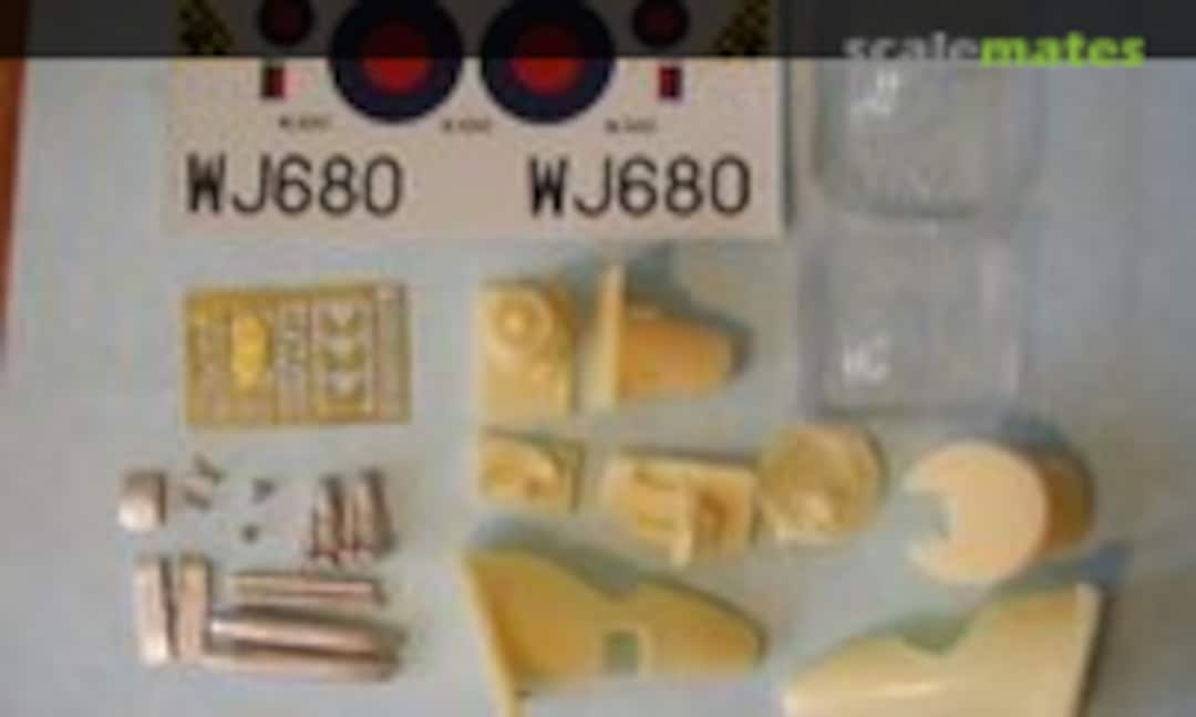 1:72 Canberra TT18 100 sqdn Conversion (Heritage Aviation Models )