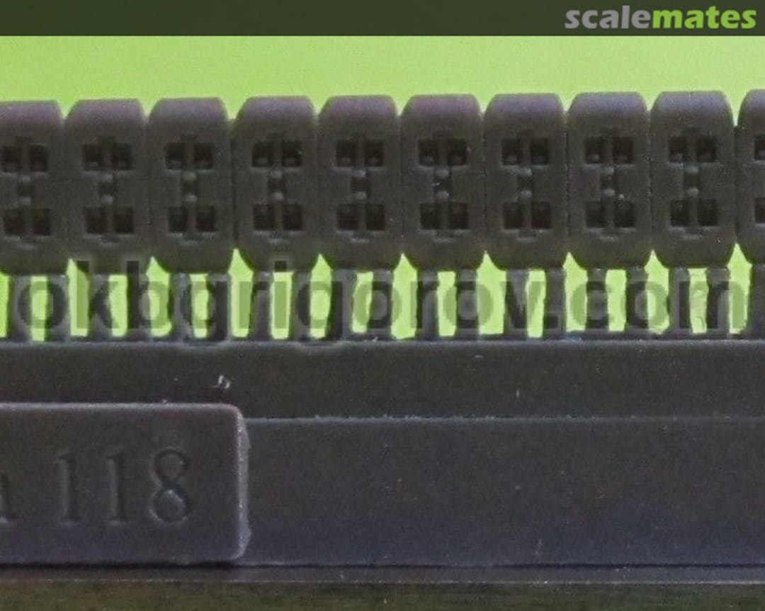 Boxart Tracks for Matilda tank, type 1 S72118 OKB Grigorov Boxart Tracks for Matilda tank, type 1 S72118 OKB Grigorov