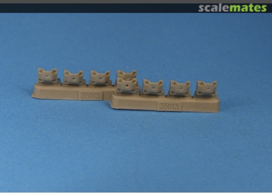 Boxart Armor Cover of Spring Tunnel for T-34 Early MC235013 MasterClub Boxart Armor Cover of Spring Tunnel for T-34 Early MC235013 MasterClub