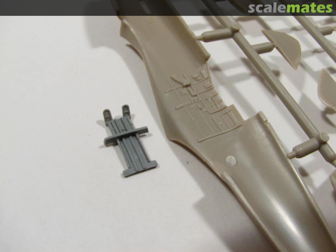 Contents Supermarine Spitfire Mk.IX AZ7701 AZmodel Contents Supermarine Spitfire Mk.IX AZ7701 AZmodel