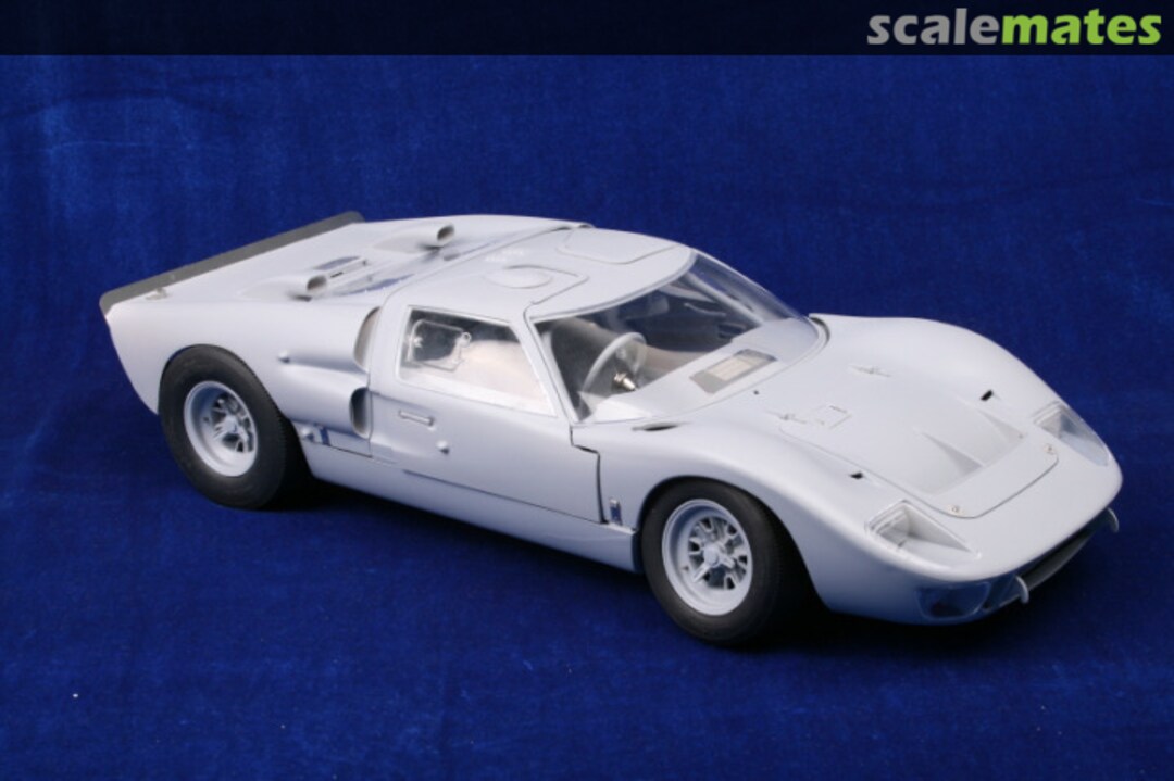 Boxart GT40 Mk.II Super Detailing Photo-Etched and Machi KE-12001 KA Models Boxart GT40 Mk.II Super Detailing Photo-Etched and Machi KE-12001 KA Models