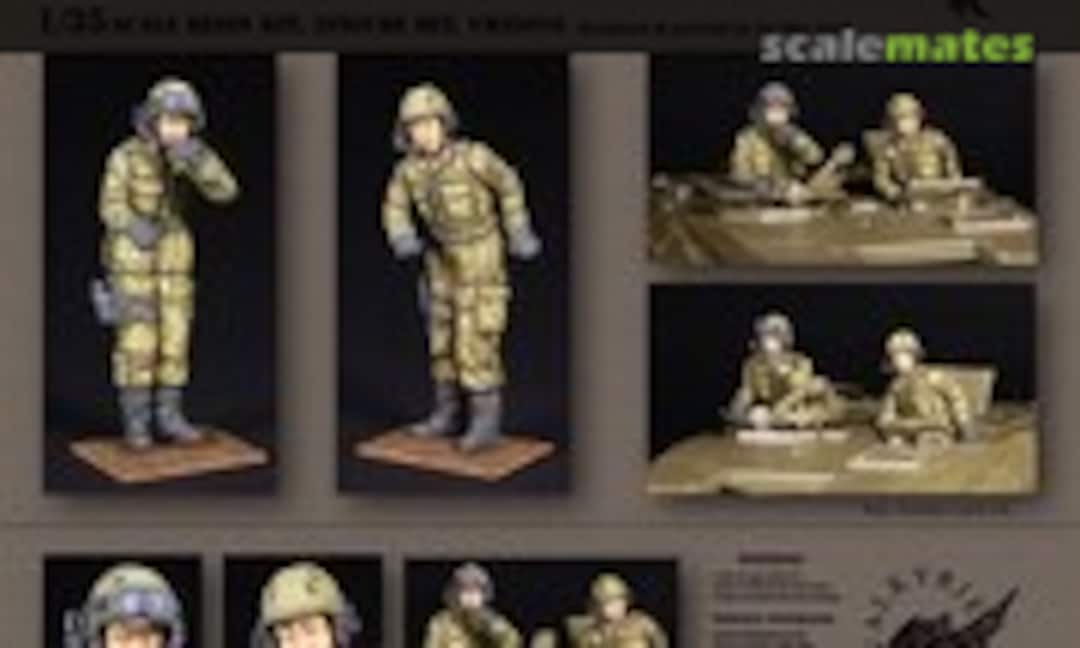 1:35 Japan Ground Self-Defense Force (JGSDF) Tank Crew Set 2000 Era (2 Figures) (Valkyrie Miniature VM35016)