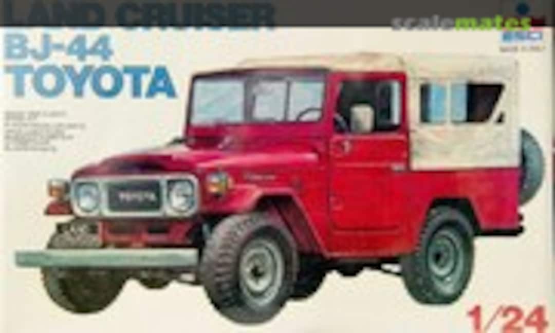 1:24 Land Cruiser BJ-44 Toyota (ESCI 3027)