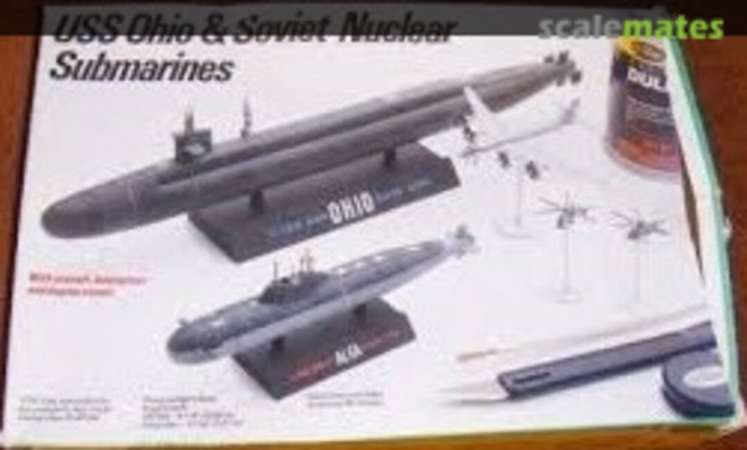 Boxart USS Ohio & Soviet Nuclear Submarines 902 Testors