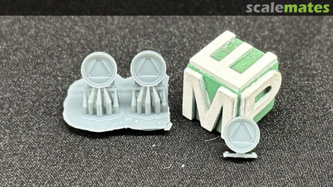 Boxart Signs road Priorities - Type 3 (4 pieces) 35041069 EMP3d Boxart Signs road Priorities - Type 3 (4 pieces) 35041069 EMP3d