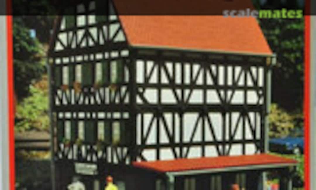 1:87 Altstadtapotheke (Pharmacy) (Revell 2026)