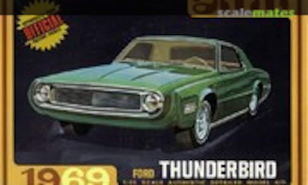 1:25 1969 Ford Thunderbird (AMT Y901-200)