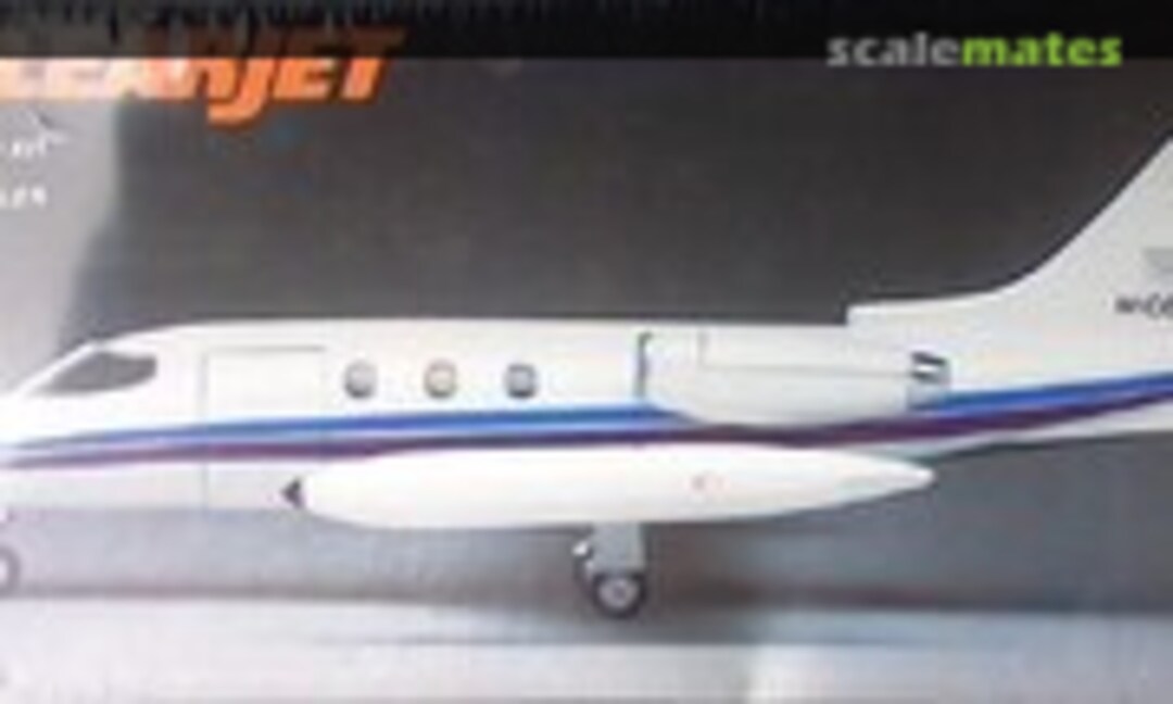 1:48 Gates Learjet (Testors 401)