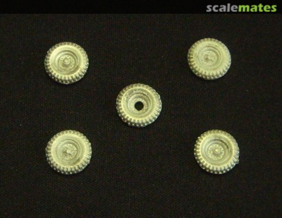 Boxart Austin K2 Wheels (10.50 x 16 tyres) (for Airfix) WBM76005 Wee Friends Boxart Austin K2 Wheels (10.50 x 16 tyres) (for Airfix) WBM76005 Wee Friends