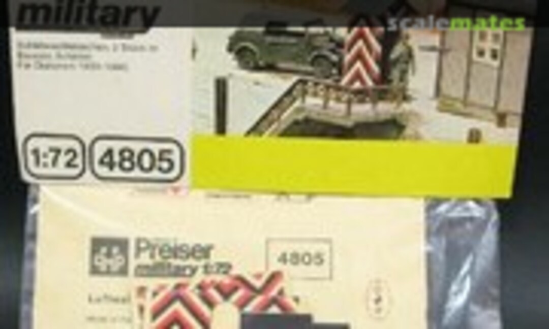 1:72 Schildwachhäuschen, 2 Stück im Bausatz. Schilder. (Preiser 4805) 4805