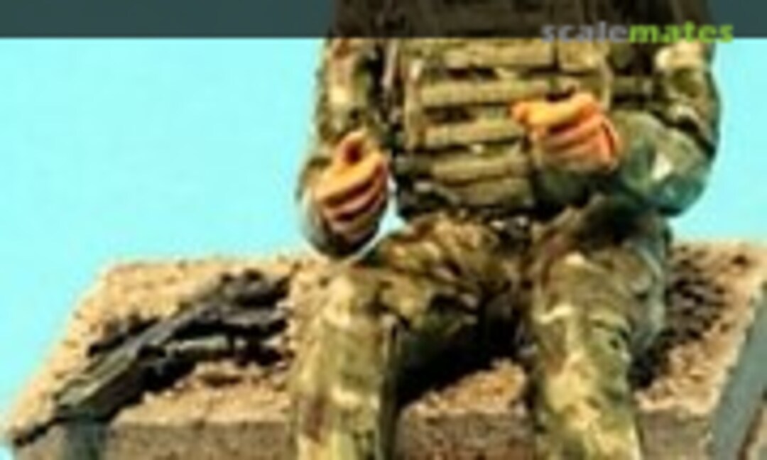 1:35 Jackal-1/2 & Coyote Driver #1 (Accurate Armour F063) F063