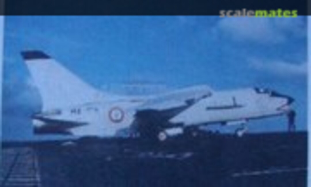 1:144 Vought F-8 Crusader Main Undercarriage Bay (RetroWings RW44083) RW44083