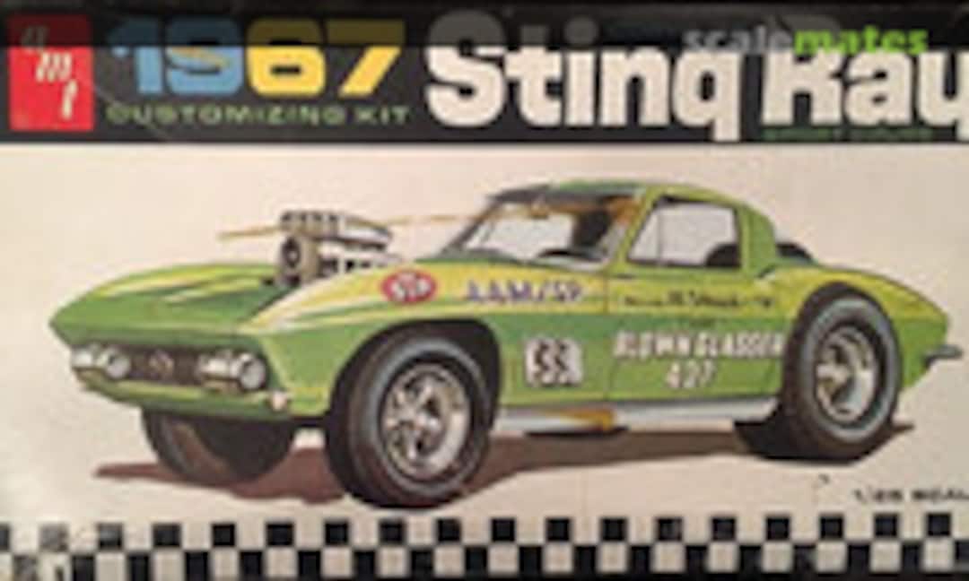 1:25 1967 Sting Ray (AMT 6927-170)