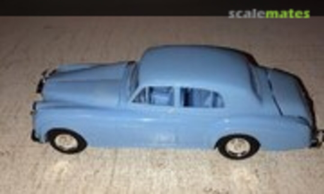 1:24 Rolls Royce Silver Cloud (Hubley 1201-300)