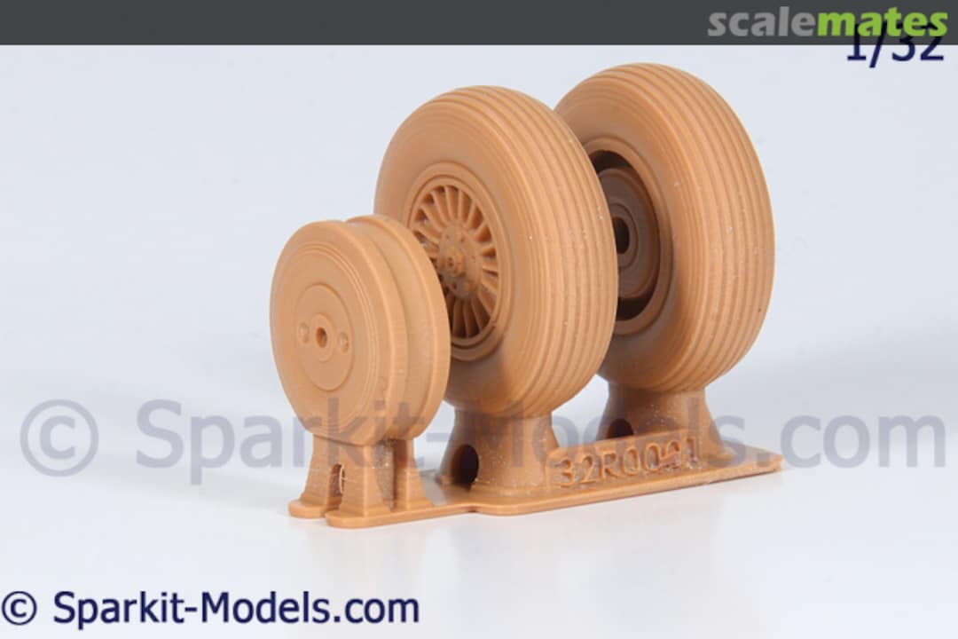 Boxart DH100 Vampire Wheel Set (Late Type) 32R0001 Sparkit Models Boxart DH100 Vampire Wheel Set (Late Type) 32R0001 Sparkit Models