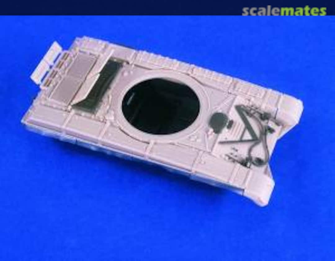 Boxart T-72 Full New Upper Hull Set I 2333 Verlinden Productions Boxart T-72 Full New Upper Hull Set I 2333 Verlinden Productions