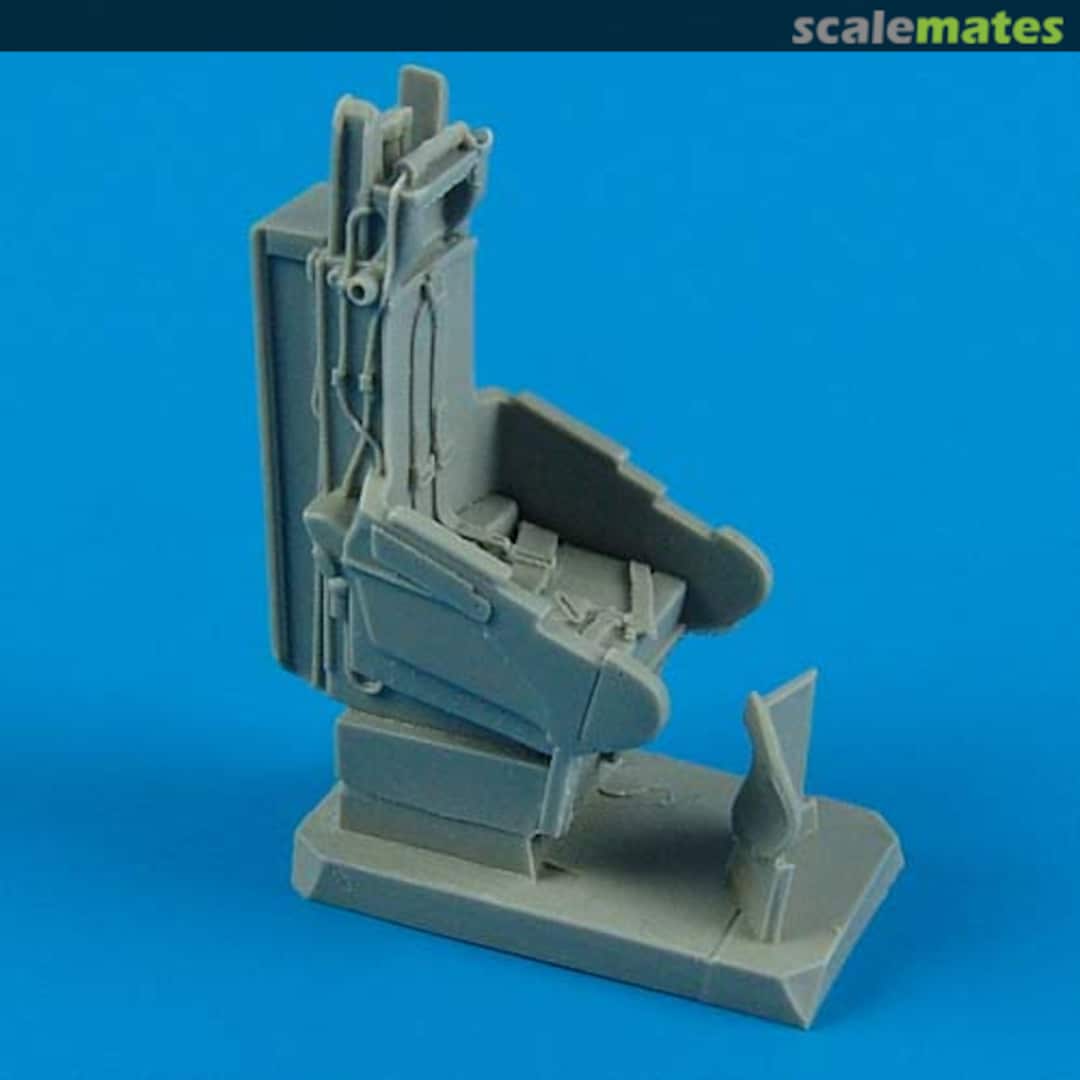 Boxart F-102A Delta Dagger - Seat w/ Safety Belts QB 48 521 Quickboost