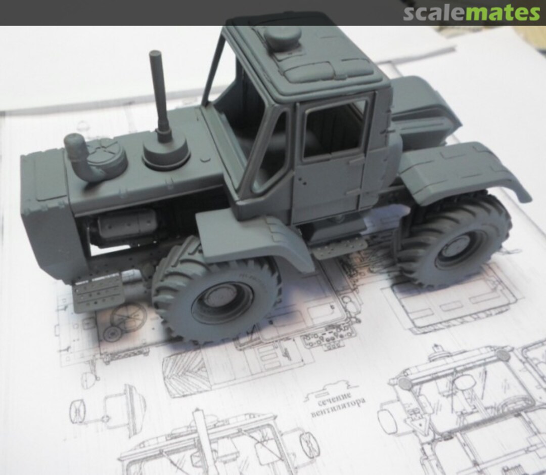 Boxart Tractor T-150K CF3511FK Customfactory Boxart Tractor T-150K CF3511FK Customfactory