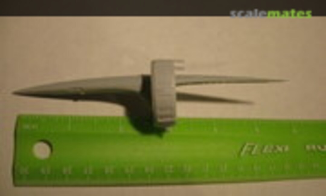 1:2500 2500 Surak Class Vulcan Ringship (Delta Quadrant DQ-04) DQ-04