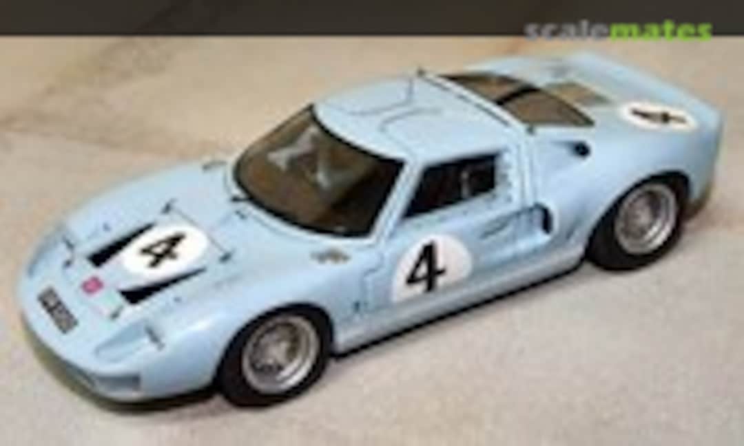 Ford GT40 #1002 English FEL1C (Marsh Models MM264)