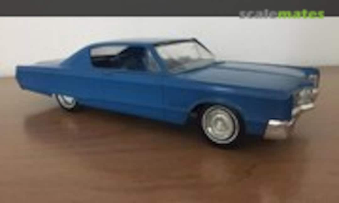 1:25 1968 Chrysler 300 (Jo-Han )