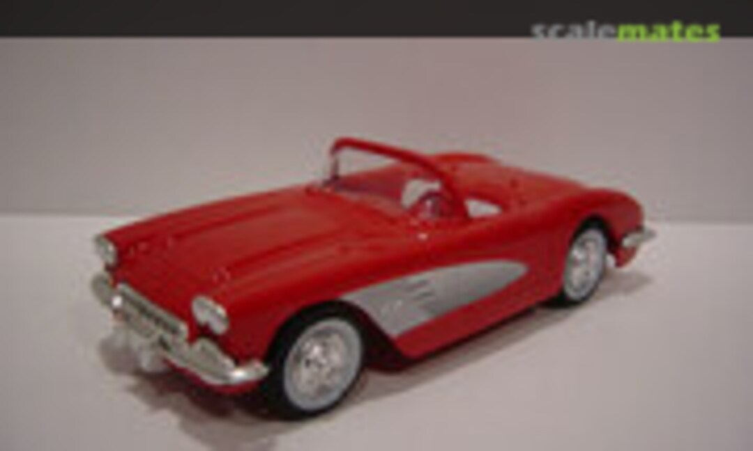 1:25 1960 Chevrolet Corvette (AMT 778)