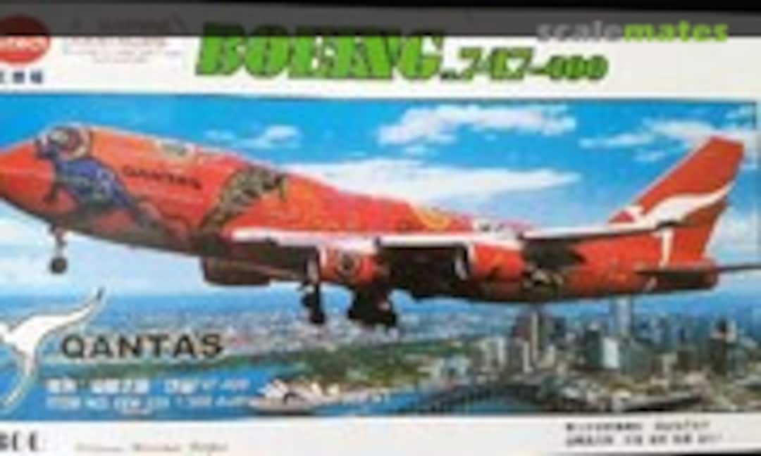 1:300 Boeing 747-400 (Kitech 08M-339)