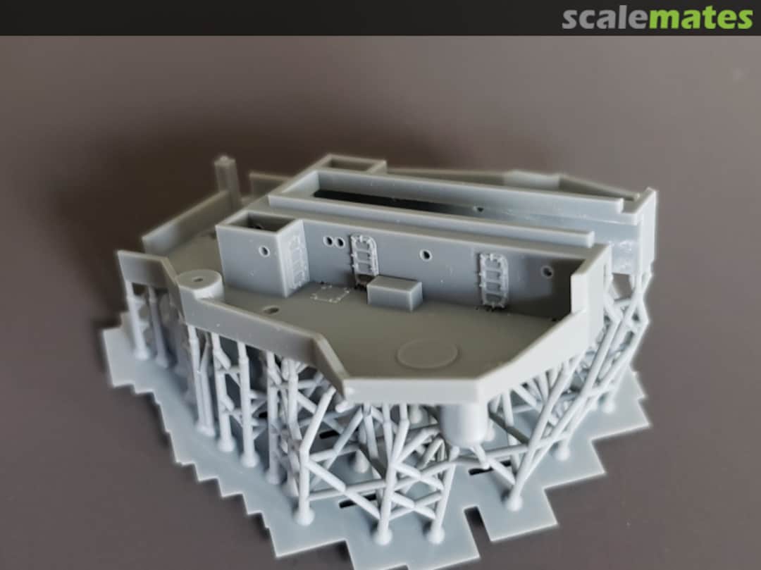 Boxart HMS Duke of York Enlarged Signal Deck, 1945 British Pacific Fleet 350-DoY Signal Deck1 Model Monkey