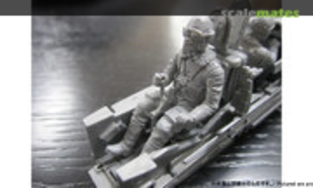 1:32 Forward Facing Pilot Figure (Zoukei-Mura SWS06-F01) SWS06-F01