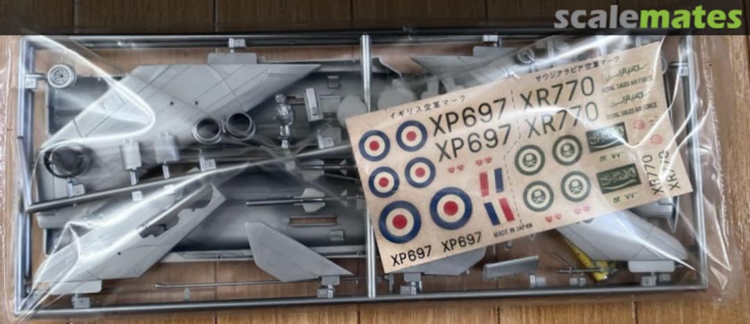 Contents F.Mk.6 Lightning JS-019:250 Hasegawa Contents F.Mk.6 Lightning JS-019:250 Hasegawa