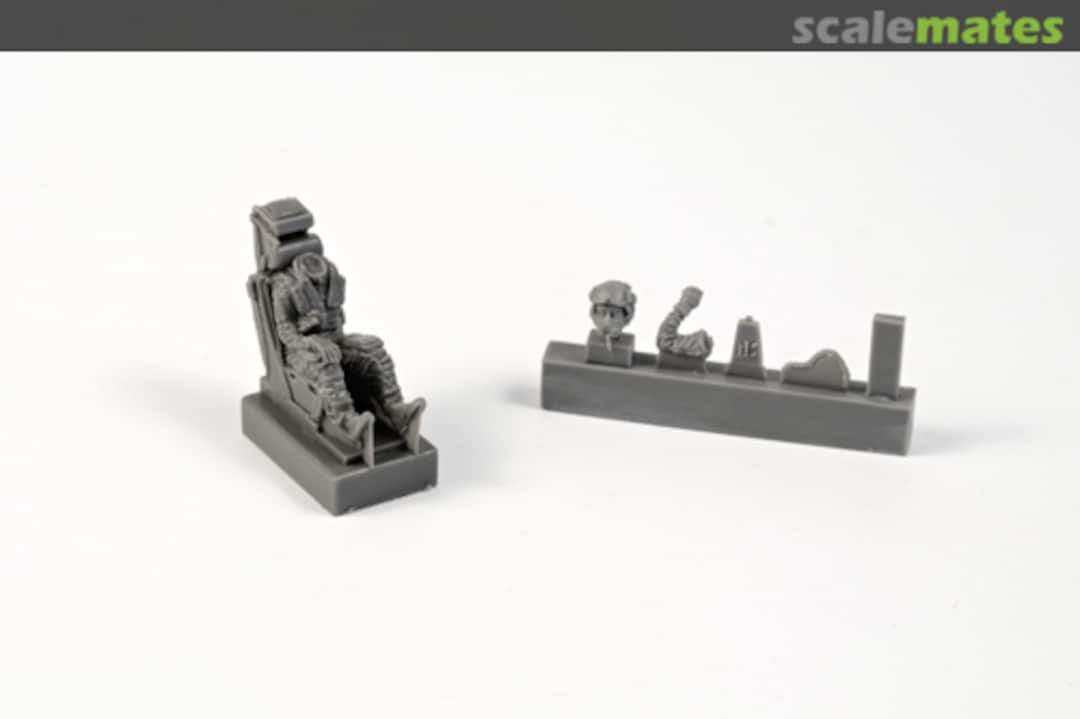 Boxart SK-37/SK-37E Viggen Instructor/Operator (Seated in Rear Cockpit) F48350 CMK