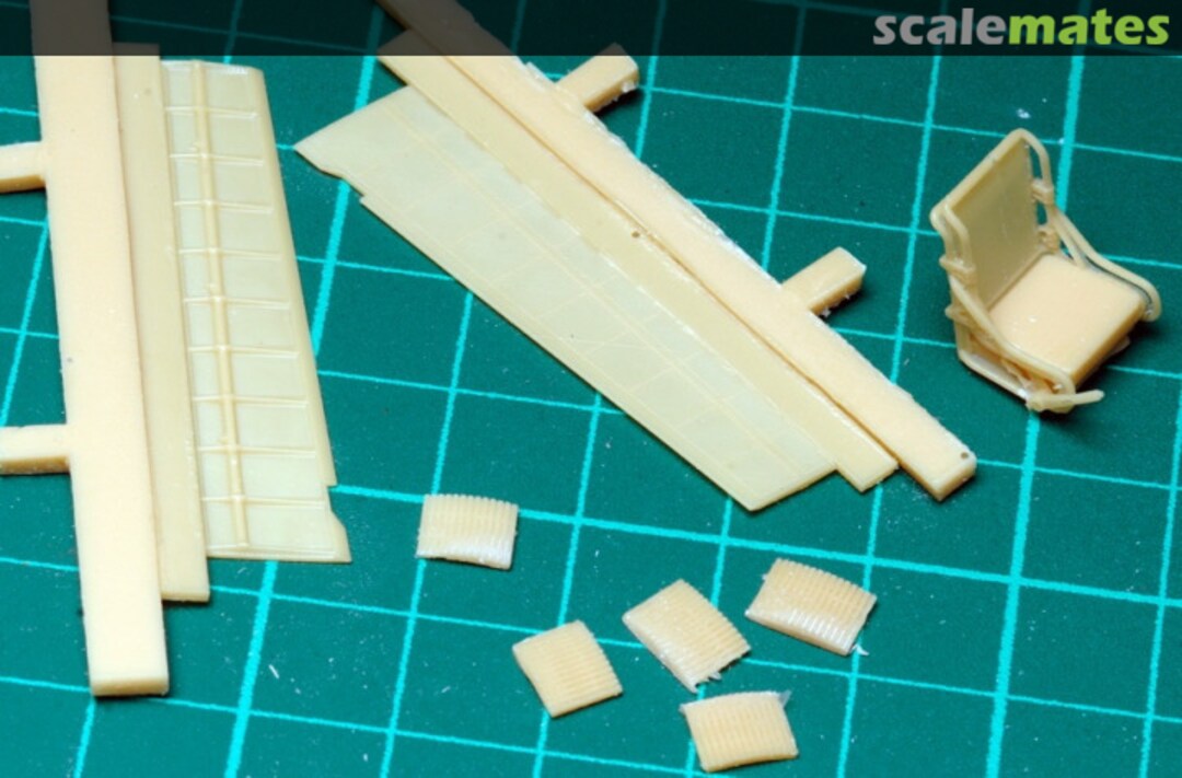 Contents volets, siège, échappements RF48076 Renaissance Contents volets, siège, échappements RF48076 Renaissance