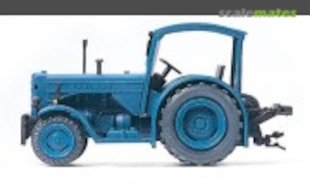 Tractor Hanomag R 55. Forestry (Preiser 17916)