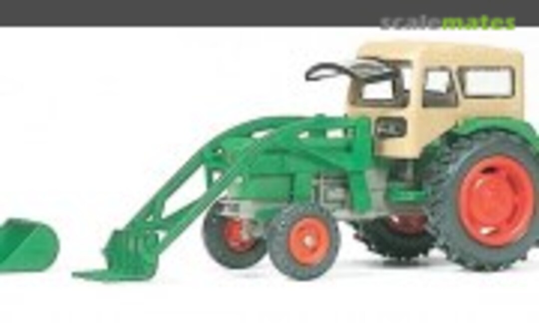 Farm tractor DEUTZ D 6206 (Preiser 17923)