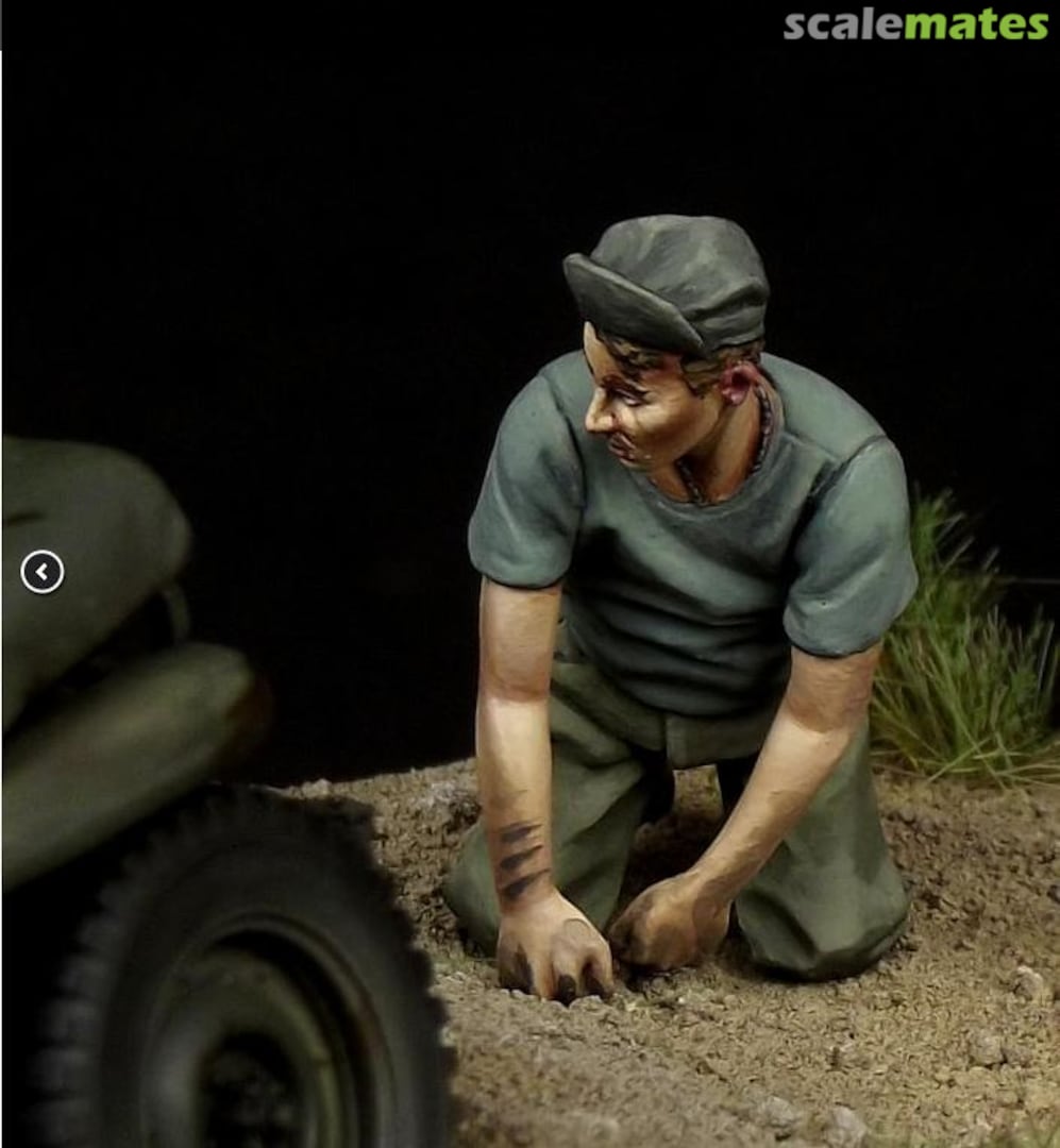 Boxart USMC Mechanic WW II #2 TB-35132 The Bodi Boxart USMC Mechanic WW II #2 TB-35132 The Bodi