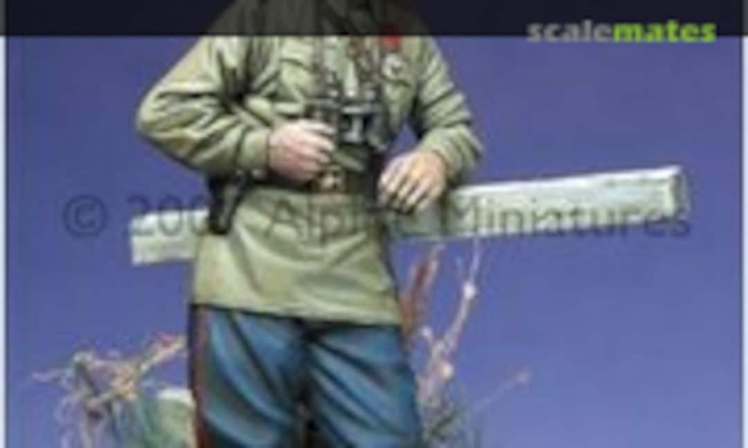 1:35 Russian Officer 1943-45 WWII (Alpine Miniatures 35013) 35013
