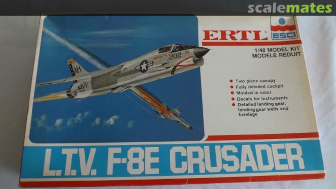 Boxart L.T.V. F-8E Crusader 8202 ERTL
