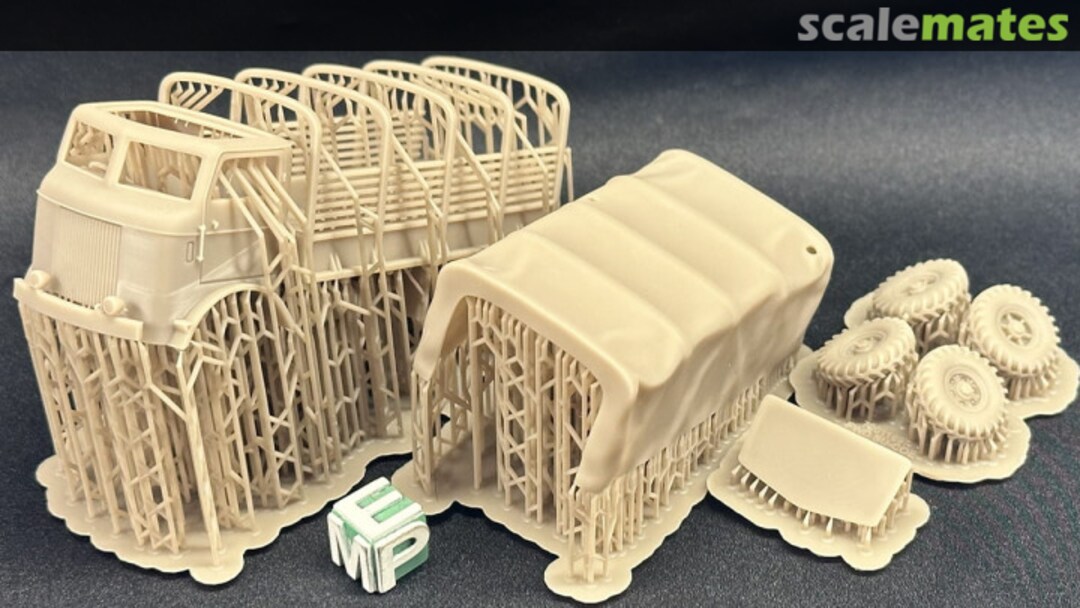 Contents Artillery tractor FWD Model SU-COE 72011697 EMP3d