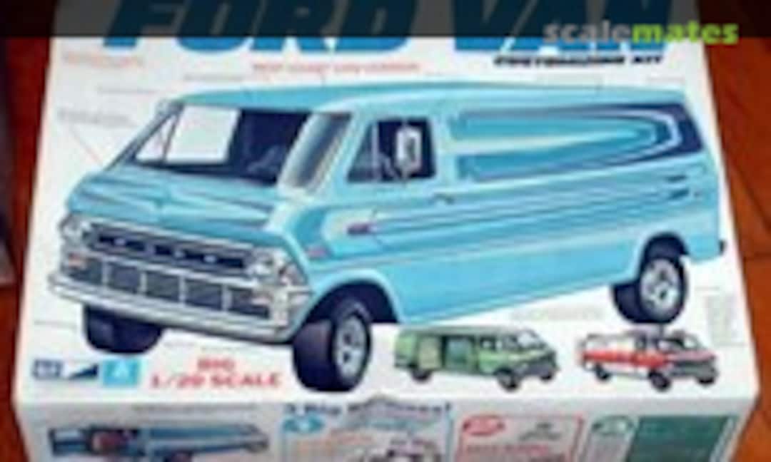 1:20 Ford Van (MPC 1-7331)