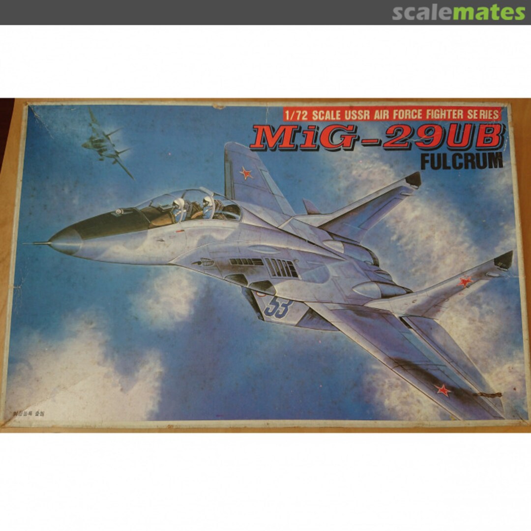 Boxart Mikoyan-Gurevich MiG-29UB Fulcrum 1319 ACE Hobby Kit Boxart Mikoyan-Gurevich MiG-29UB Fulcrum 1319 ACE Hobby Kit