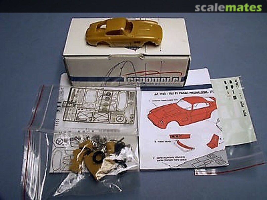 Boxart Fiat 8V 19 A0 Tecnomodel Boxart Fiat 8V 19 A0 Tecnomodel