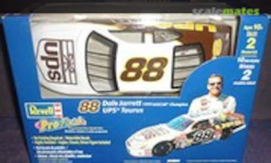 #88 Dale Jarrett Ford UPS Taurus (Revell 85-1664)