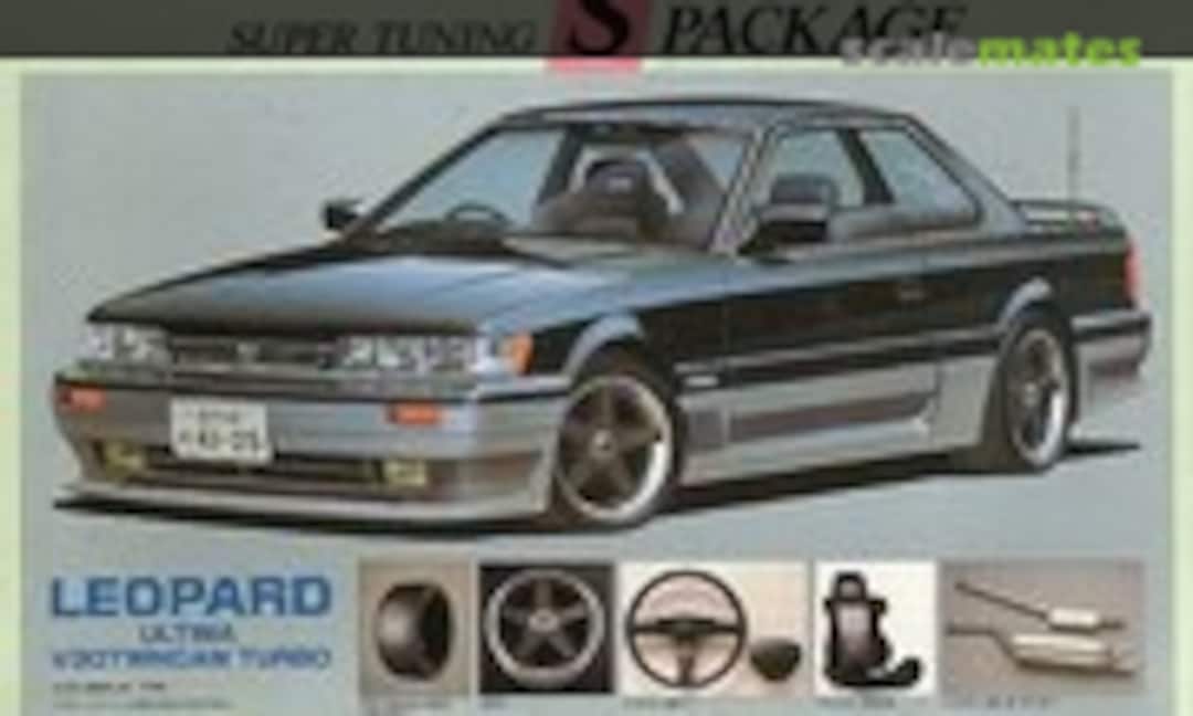 1:24 Leopard Ultima V30 Twincam Turbo F31 (Aoshima 011430)