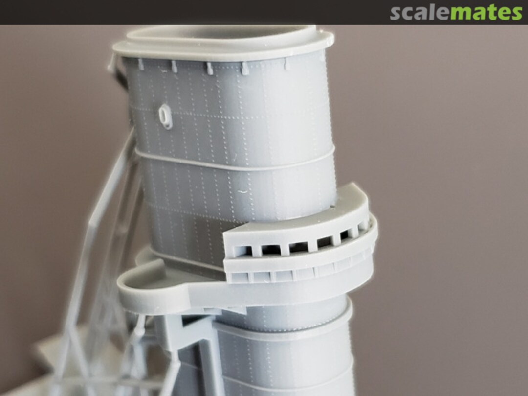 Boxart HMS Howe Aft Funnel with Emergency Control Station, 1945 350-Howe-Aft Funnel Model Monkey Boxart HMS Howe Aft Funnel with Emergency Control Station, 1945 350-Howe-Aft Funnel Model Monkey