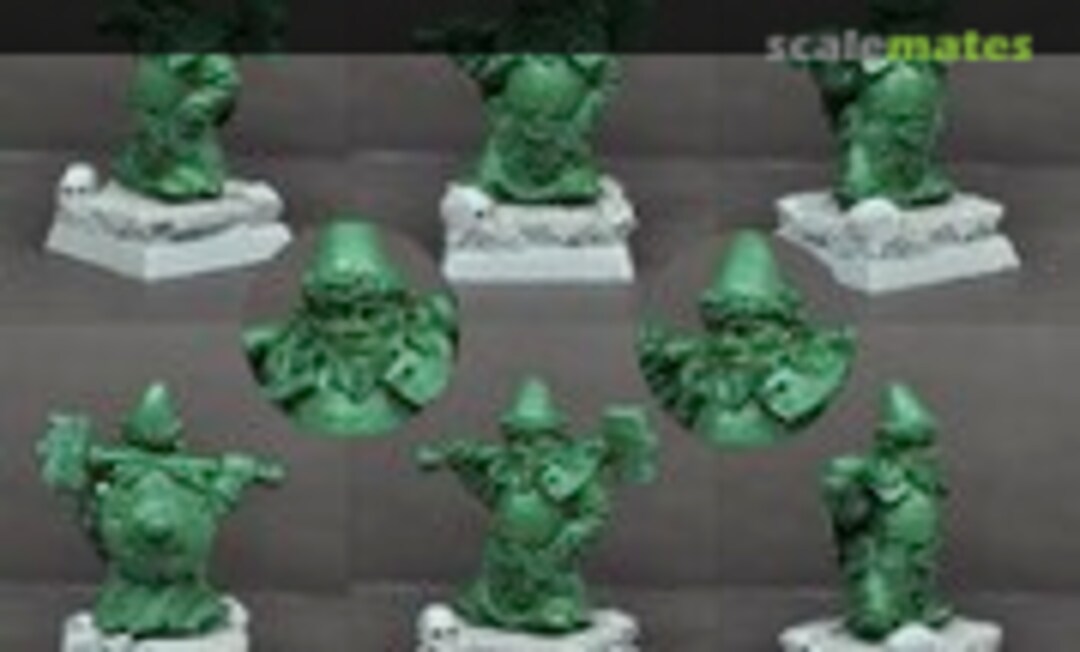 28mm Gnome Warrior #4 (Scibor Monsterous Miniatures 28FM0588) 28FM0588